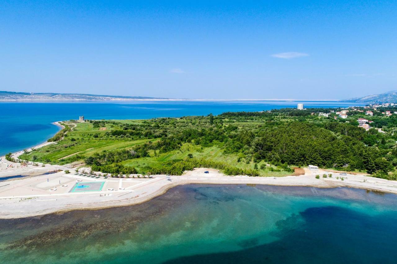 Apartmani I Sobe Dinko Starigrad Paklenica Esterno foto